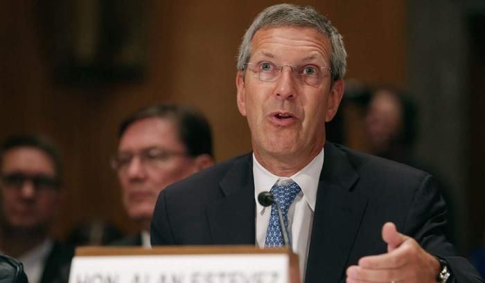 美高官即将访问日本和荷兰针对中国芯片能力施压！