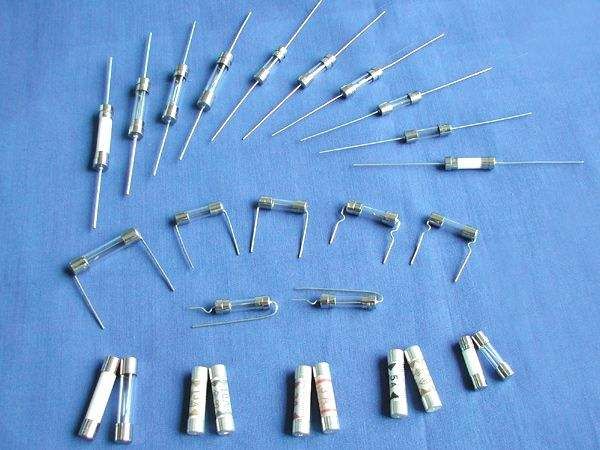 保险丝的工作原理